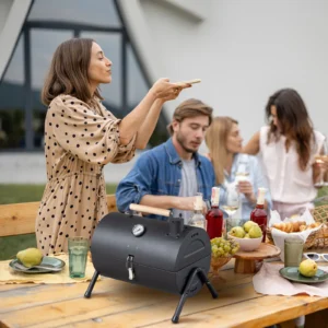 Portable charcoal tabletop grill