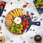Round Acacia Wood Cutting Board, Natural Solid Wood Cutting Board, Thickened Non-slip Wooden Serving Board, Kitchen Preparation Board For Food, Fruit, Bread, And Home Cooking.